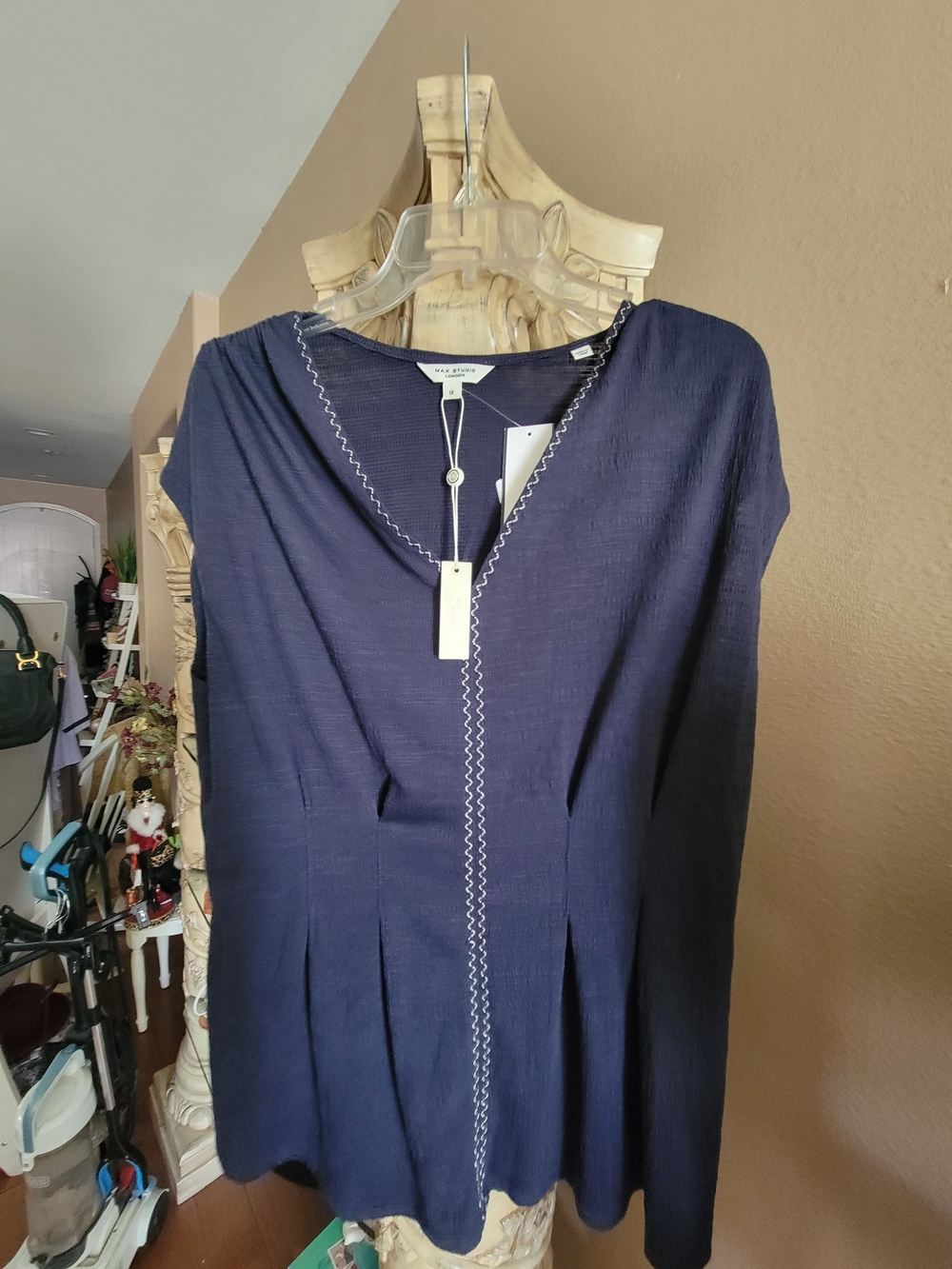 Max Studio LONDON blouse with Contrast Zigzag Trim